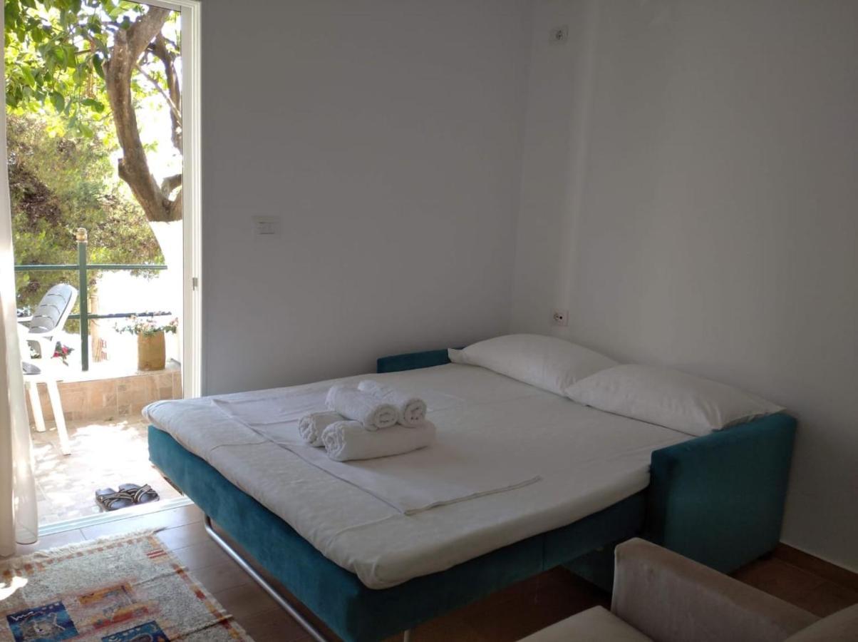 The Sun House Daire Sarandë Dış mekan fotoğraf