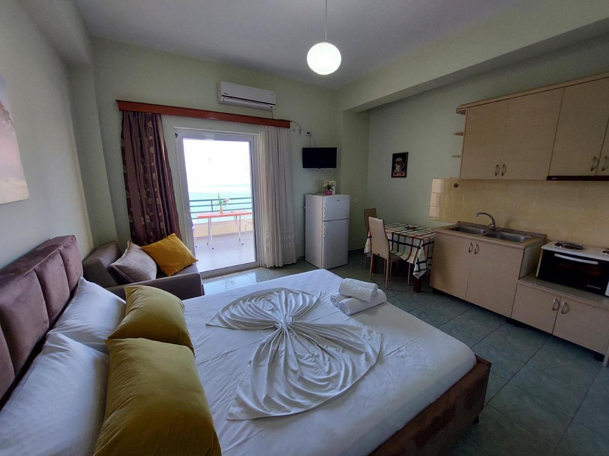 The Sun House Daire Sarandë Dış mekan fotoğraf