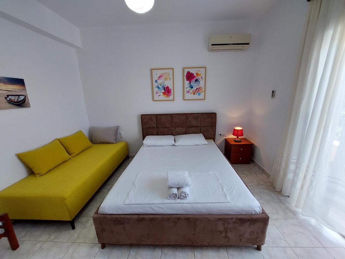The Sun House Daire Sarandë Dış mekan fotoğraf