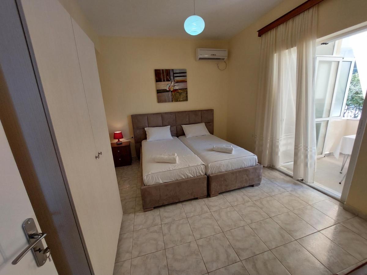 The Sun House Daire Sarandë Dış mekan fotoğraf