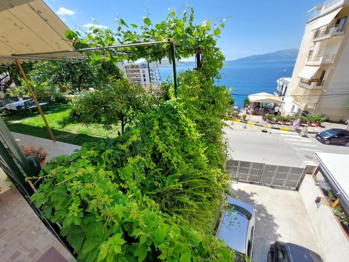 The Sun House Daire Sarandë Dış mekan fotoğraf